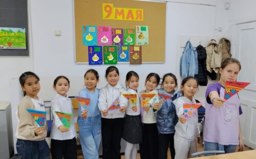 Работа в кружках и студиях.