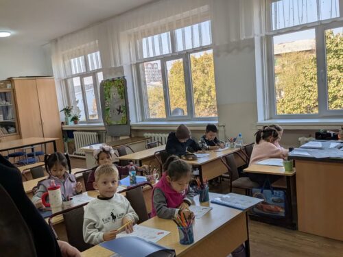 Работа в кружках и студиях.
