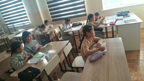 Работа в кружках и студиях.